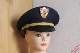 Pos. A45_0482: Tschechien Castle Guard M�tze Gr. 56 cm (gebraucht) - Bild vergr��ern 