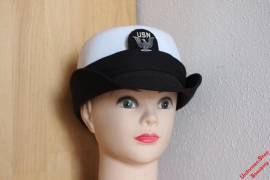 Pos. A45_0701: US Navy M�tze Frauen US-Gr. 23 (gebraucht) - Bild vergr��ern 