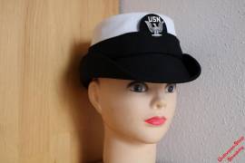 Pos. A45_0711: US Navy M�tze Frauen US-Gr. 20 1/2 (neu) - Bild vergr��ern 