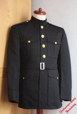 Pos. A91_0007: USMC Dress Blue Jacke Offizier US-Gr. 43R (gebraucht) - Bild vergr��ern 