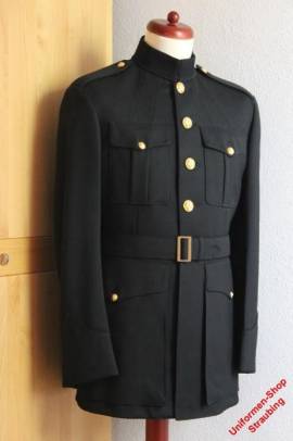 Pos. A91_0303: USMC Dress Blue Jacke Offizier US-Gr. 42L (gebraucht) - Bild vergr��ern 