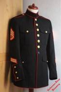 Pos. A01_0060: USMC Dress Blue Jacke US-Gr. 42R (gebraucht)