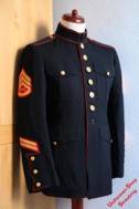 Pos. A01_0136: USMC Dress Blue Jacke US-Gr. 42R (gebraucht)